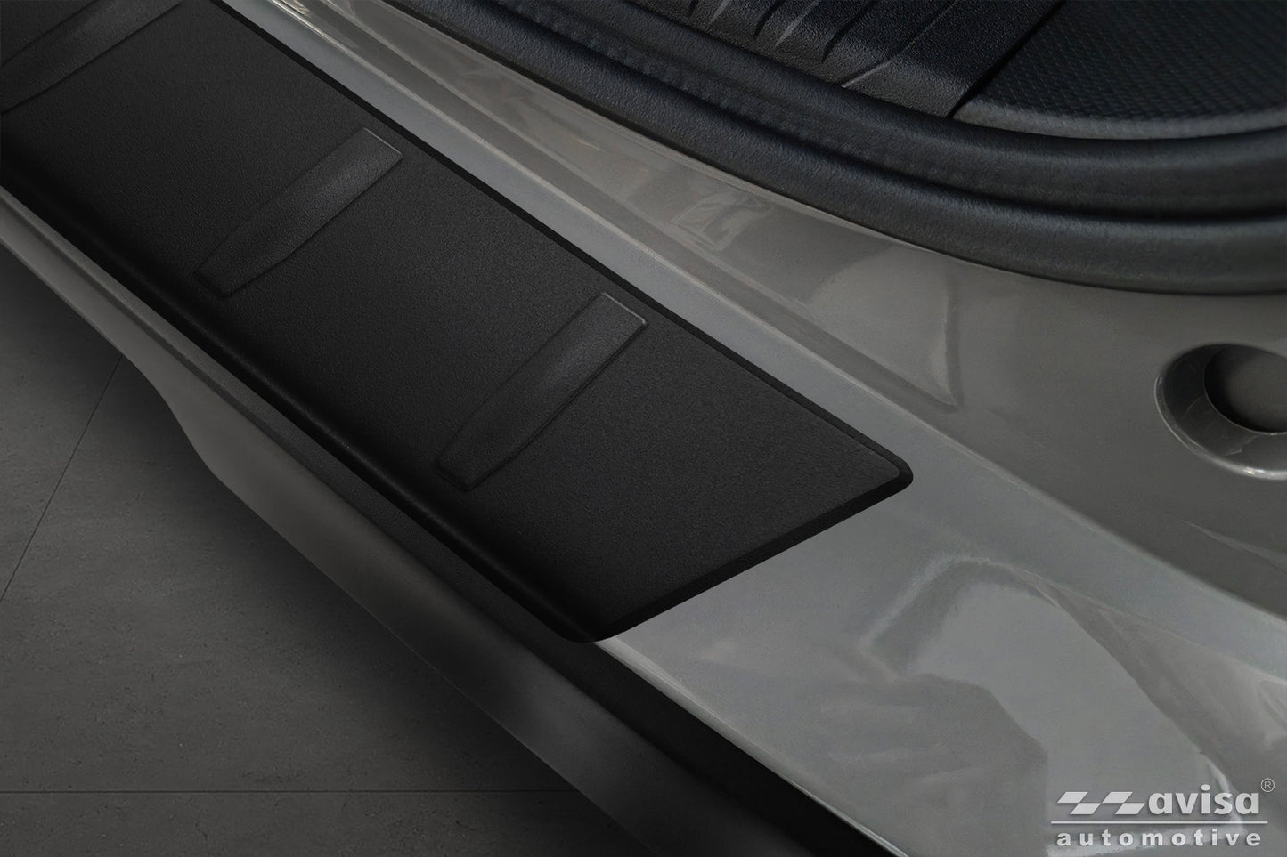 protector de parachoques trasero SUBARU FORESTER 2024+