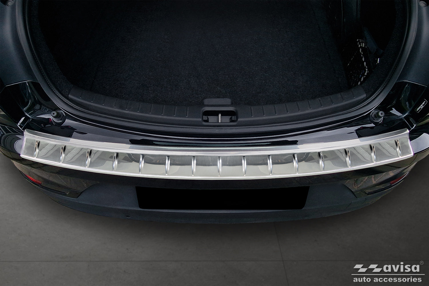protector de parachoques trasero POLESTAR 2 liftback plata satinado