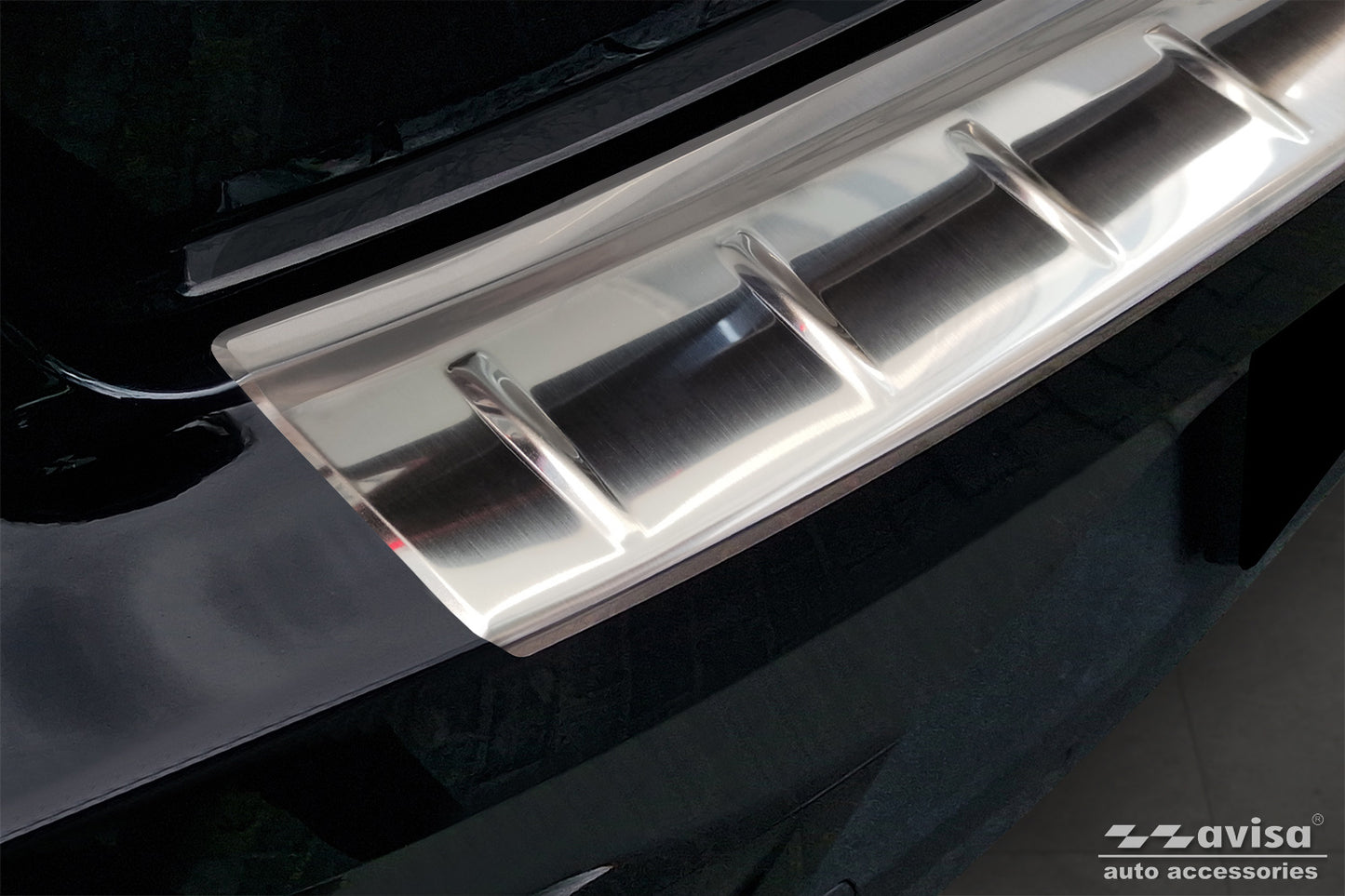 protector de parachoques trasero POLESTAR 2 liftback plata satinado