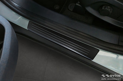 Protector umbral de puertas en relieve FORD TURNEO COURER
