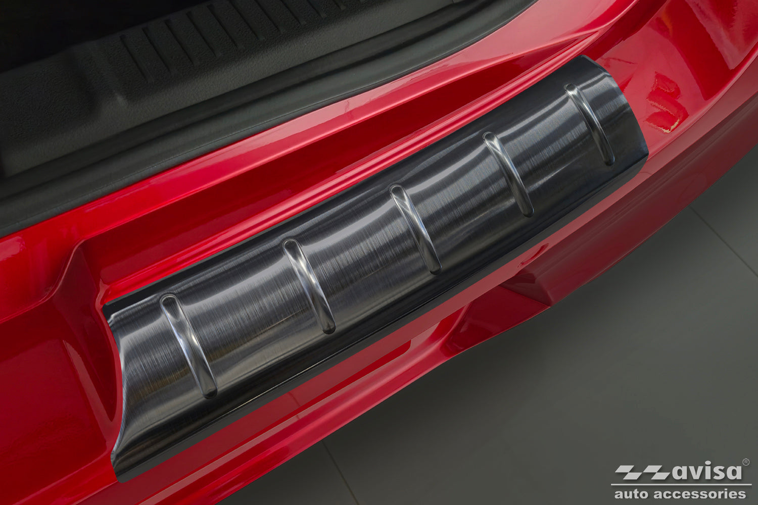 protector de parachoques trasero SUZUKI SWIFT hatchback negro
