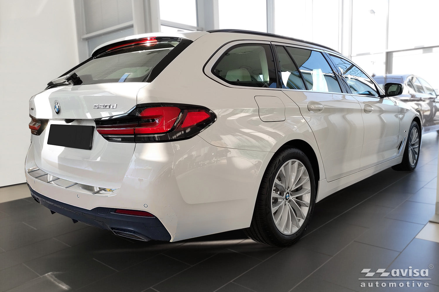 protector de parachoques trasero BMW 5 Touring plata