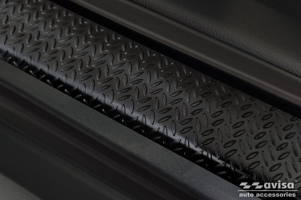 Protector umbral de puertas TOYOTA AYGO X negro