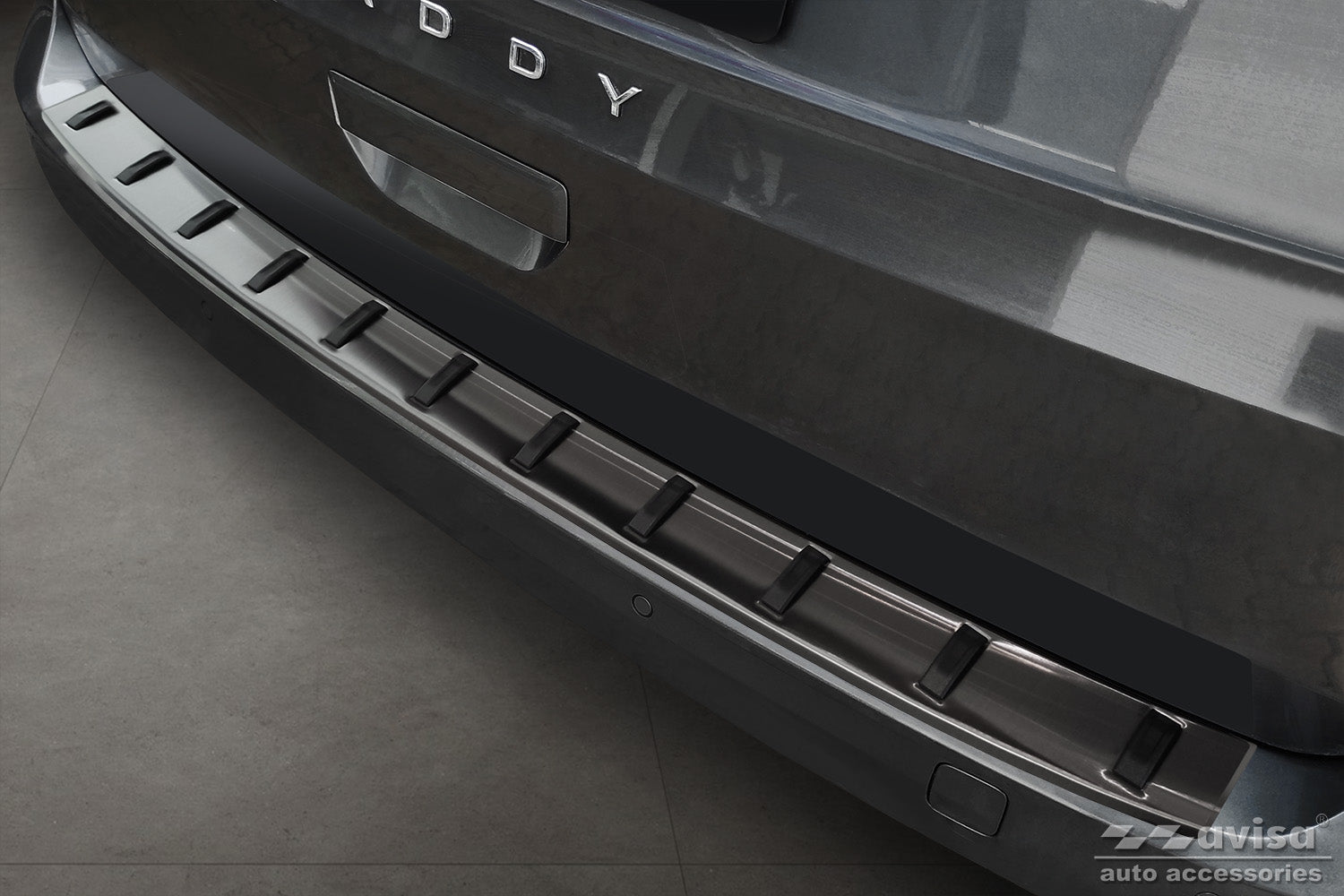 protector de parachoques trasero VW CADDY CARGO negro 2020+