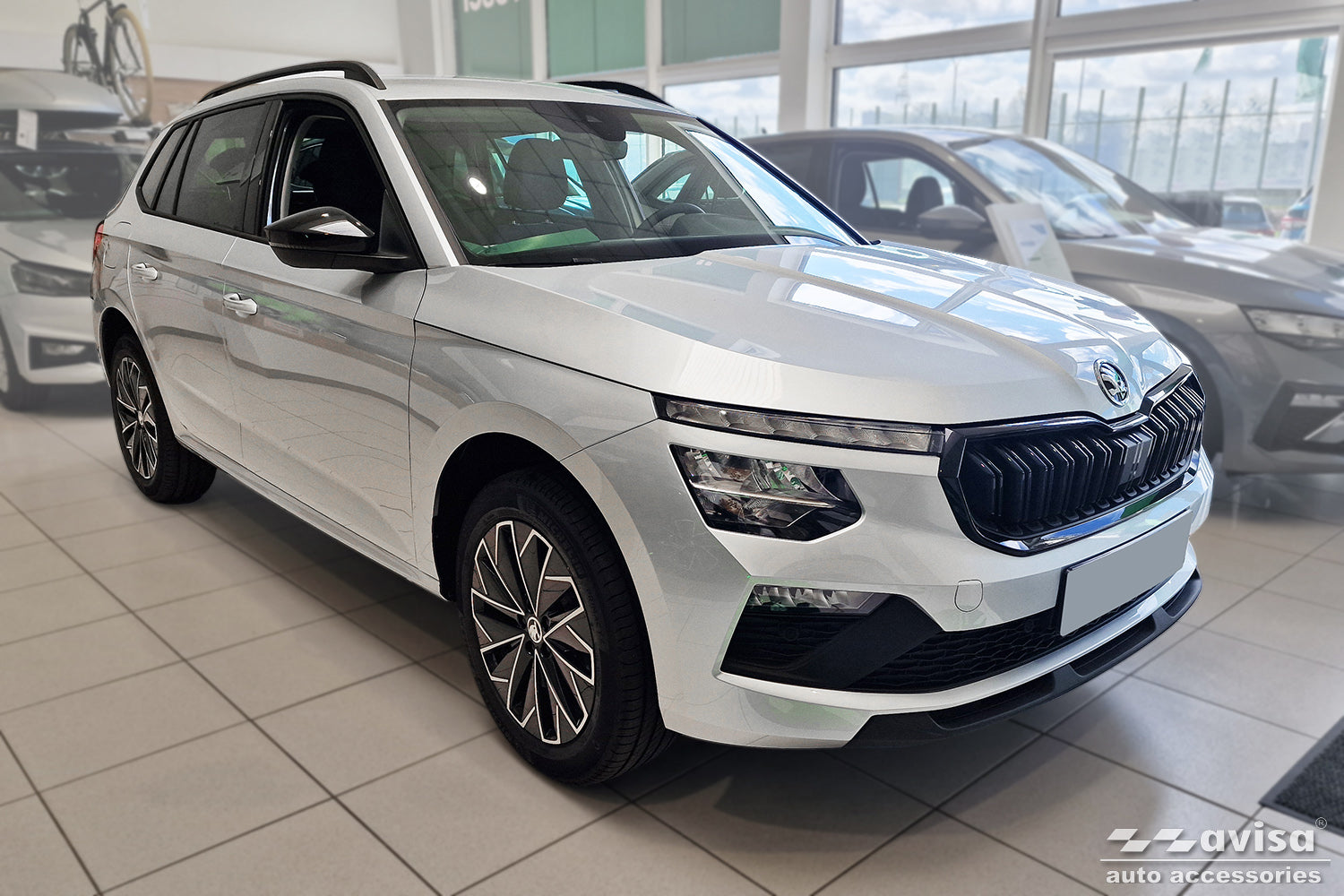 protector de parachoques trasero SKODA KAMIQ crossover plata satinado