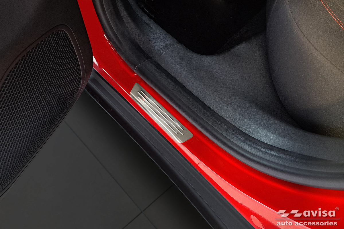 Protector umbral de puertas en relieve FIAT 600 plata satinado