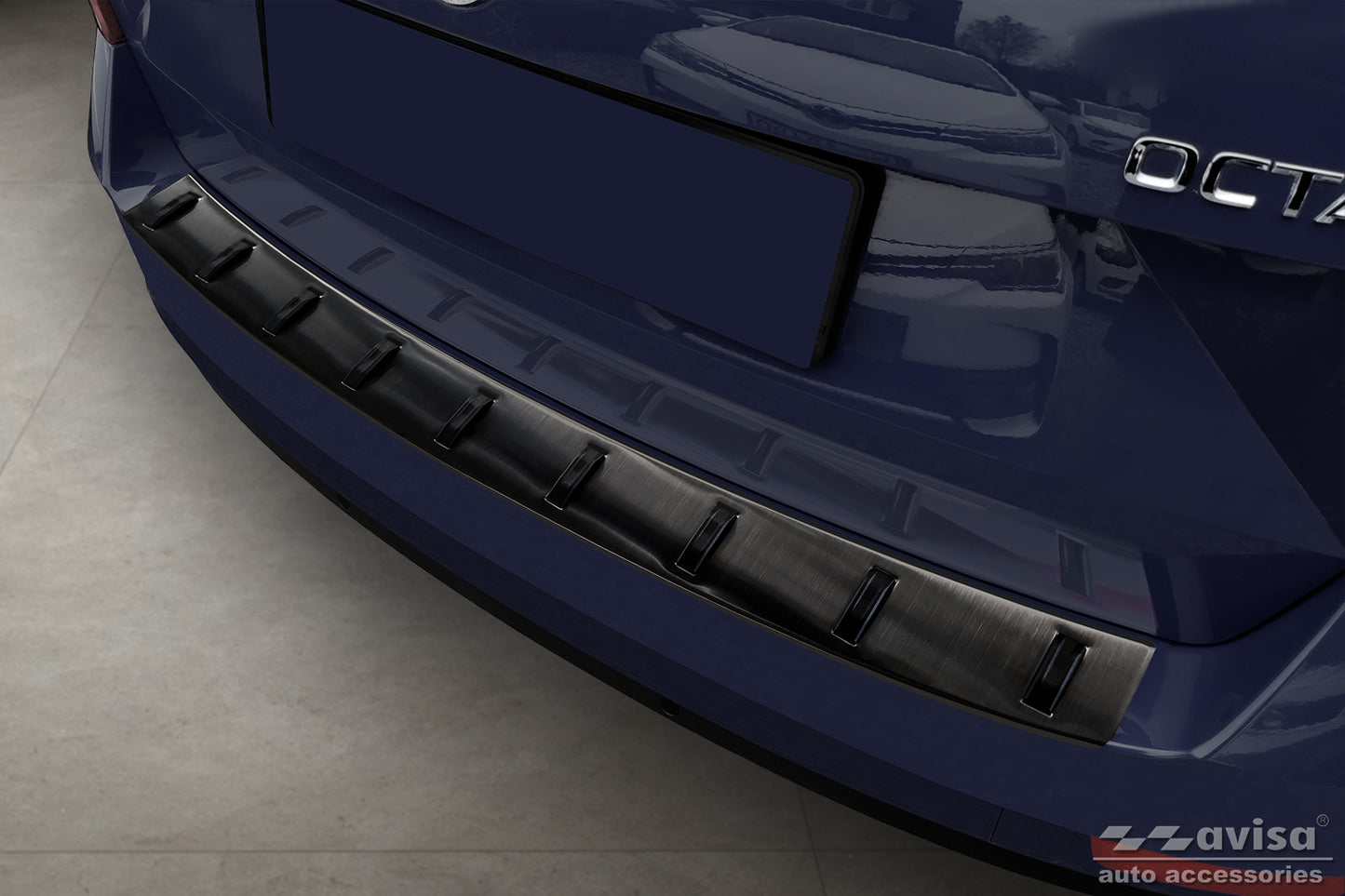 protector de parachoques trasero SKODA OCTAVIA combi negro 2016-19