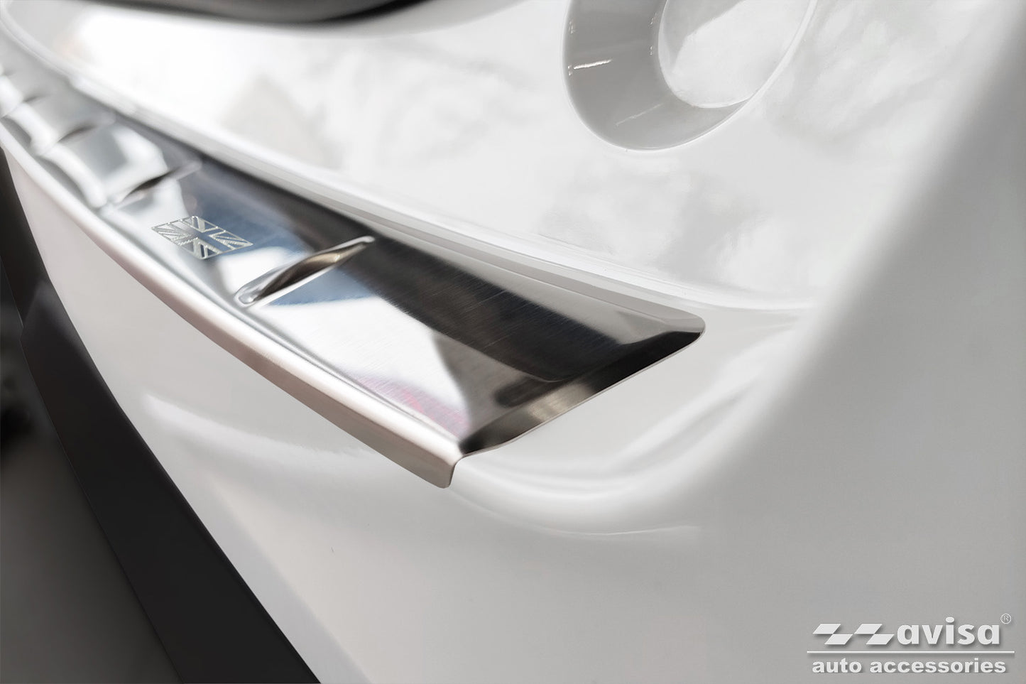 protector de parachoques trasero MG 4 hatchback plata