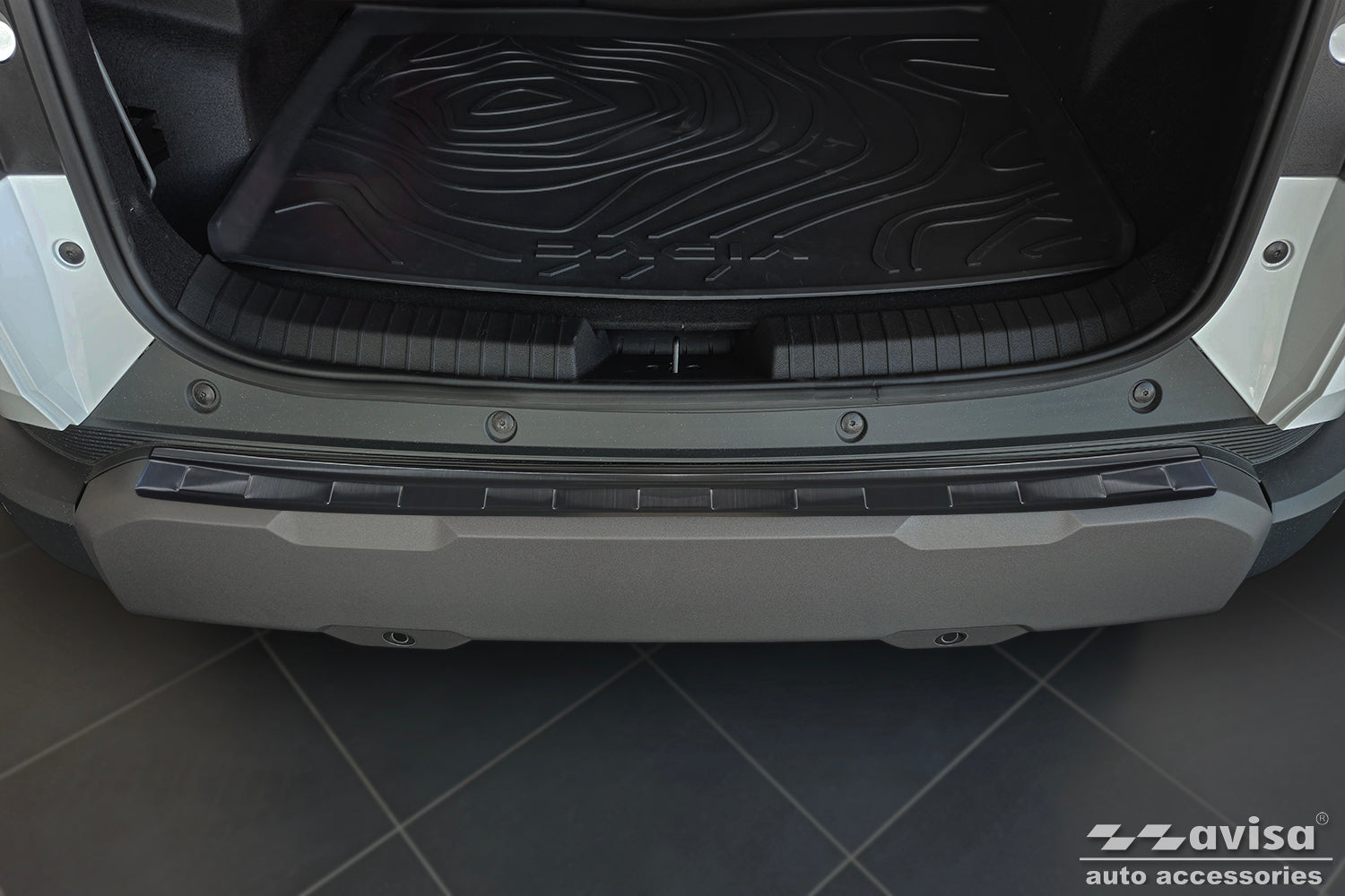 protector de parachoques trasero DACIA DUSTER negro 2024+