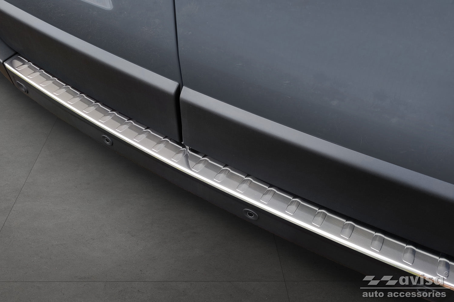 protector de parachoques trasero OPEL MOVANO plata