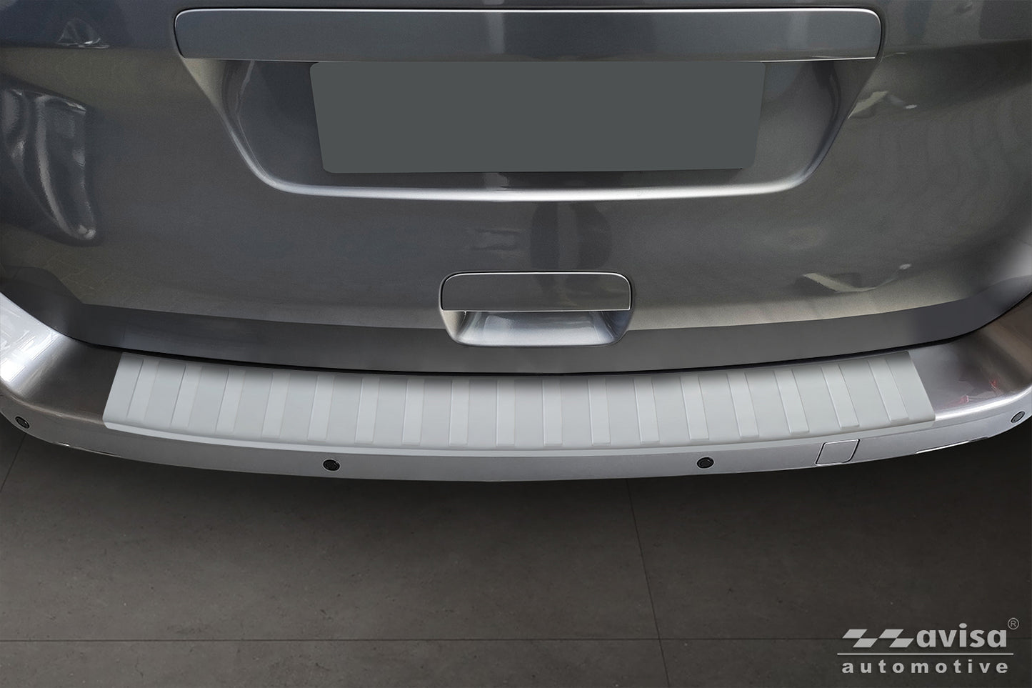 protector de parachoques trasero PEUGEOT TRAVELLER 2016+