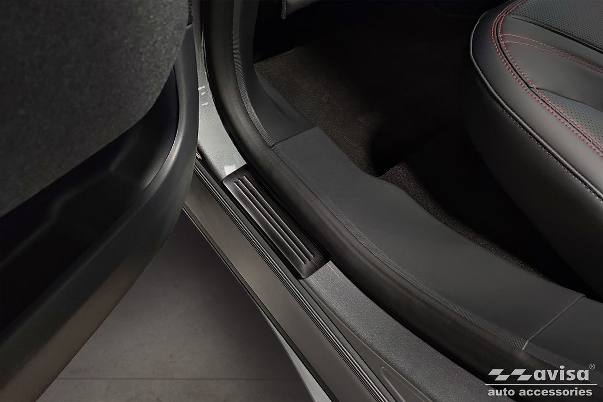 Protector umbral de puertas en relieve FORD MUSTANG Mach-E negro