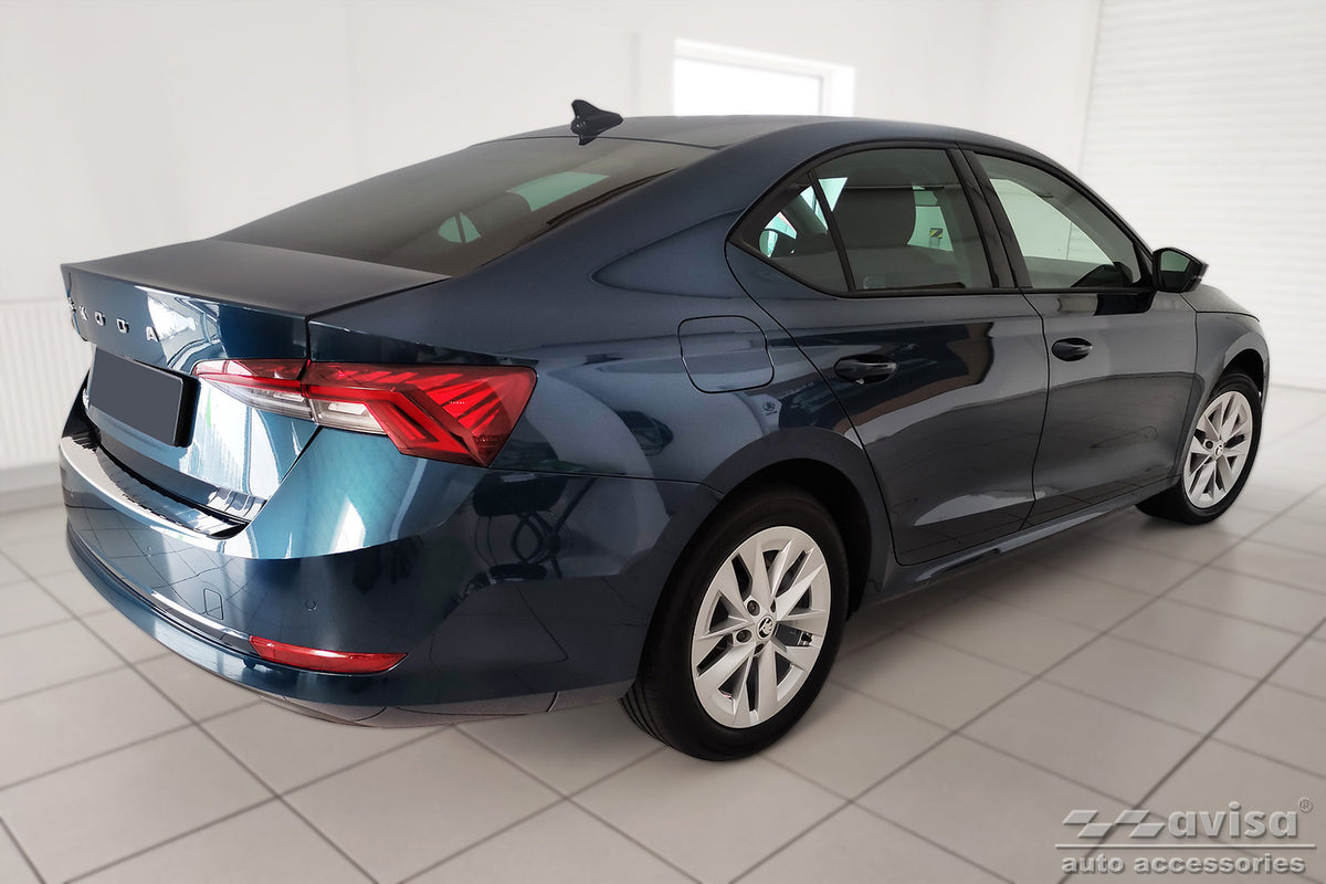 reposa piés SKODA OCTAVIA liftback/combi plata satinado