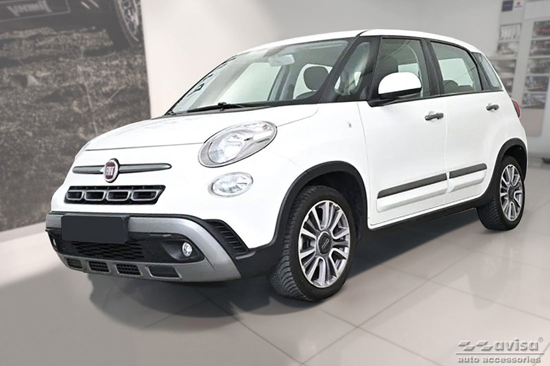 protector de parachoques trasero FIAT 500 L negro
