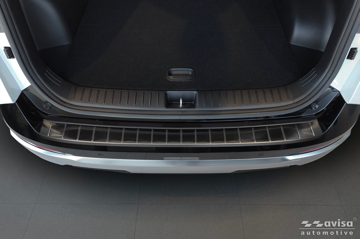protector de parachoques trasero KIA SPORTAGE negro