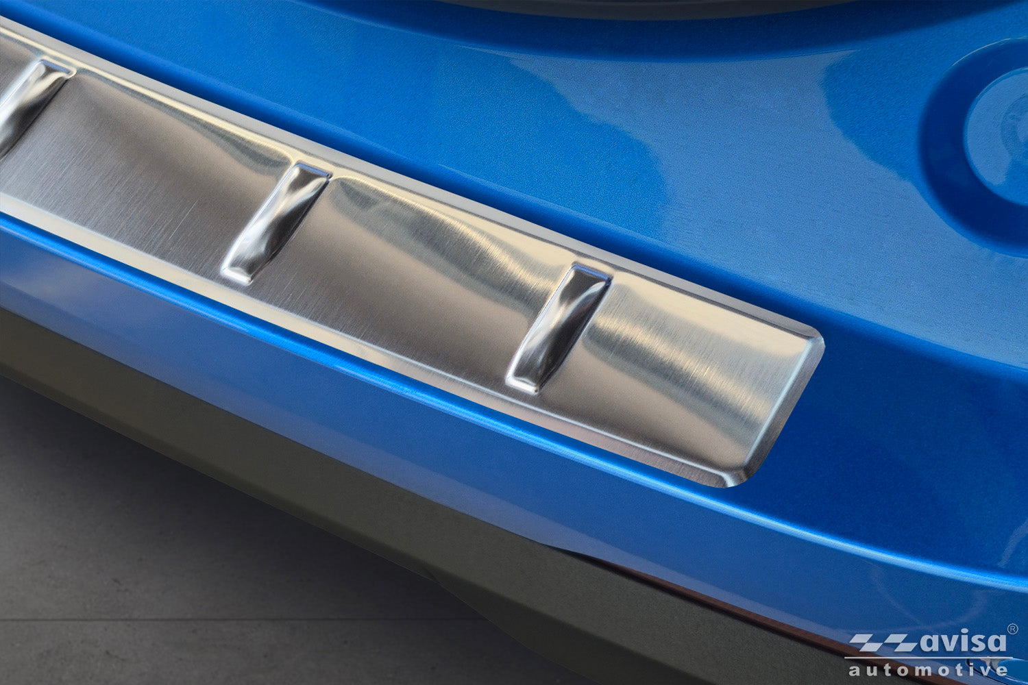 protector de parachoques trasero MG ZS plata satinado