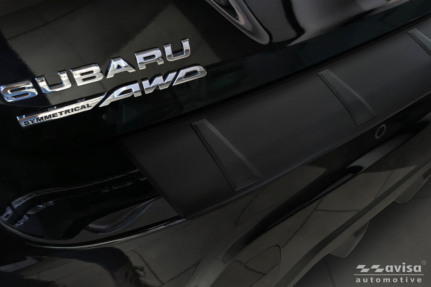 protector de parachoques trasero SUBARU CROSSTREK negro mate