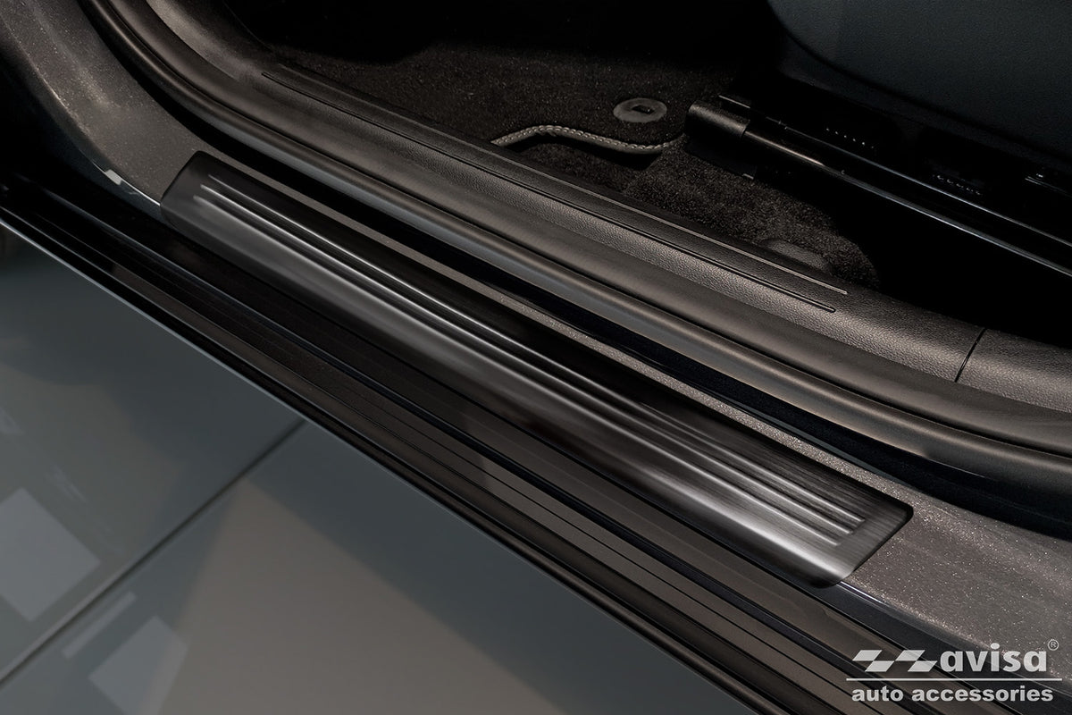 Protector umbral de puertas en relieve MG ZS negro