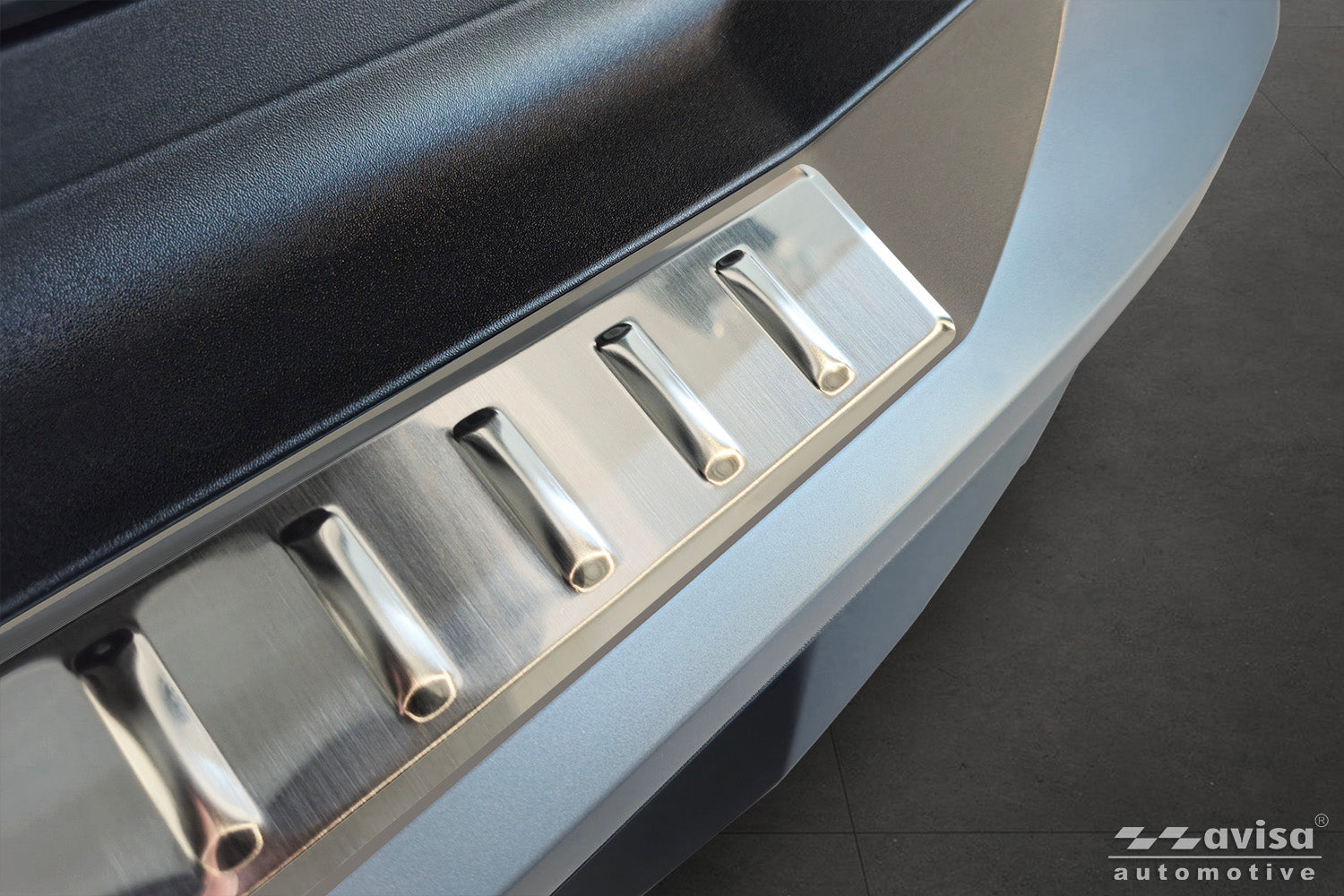 protector de parachoques trasero PEUGEOT 5008 plata satinado