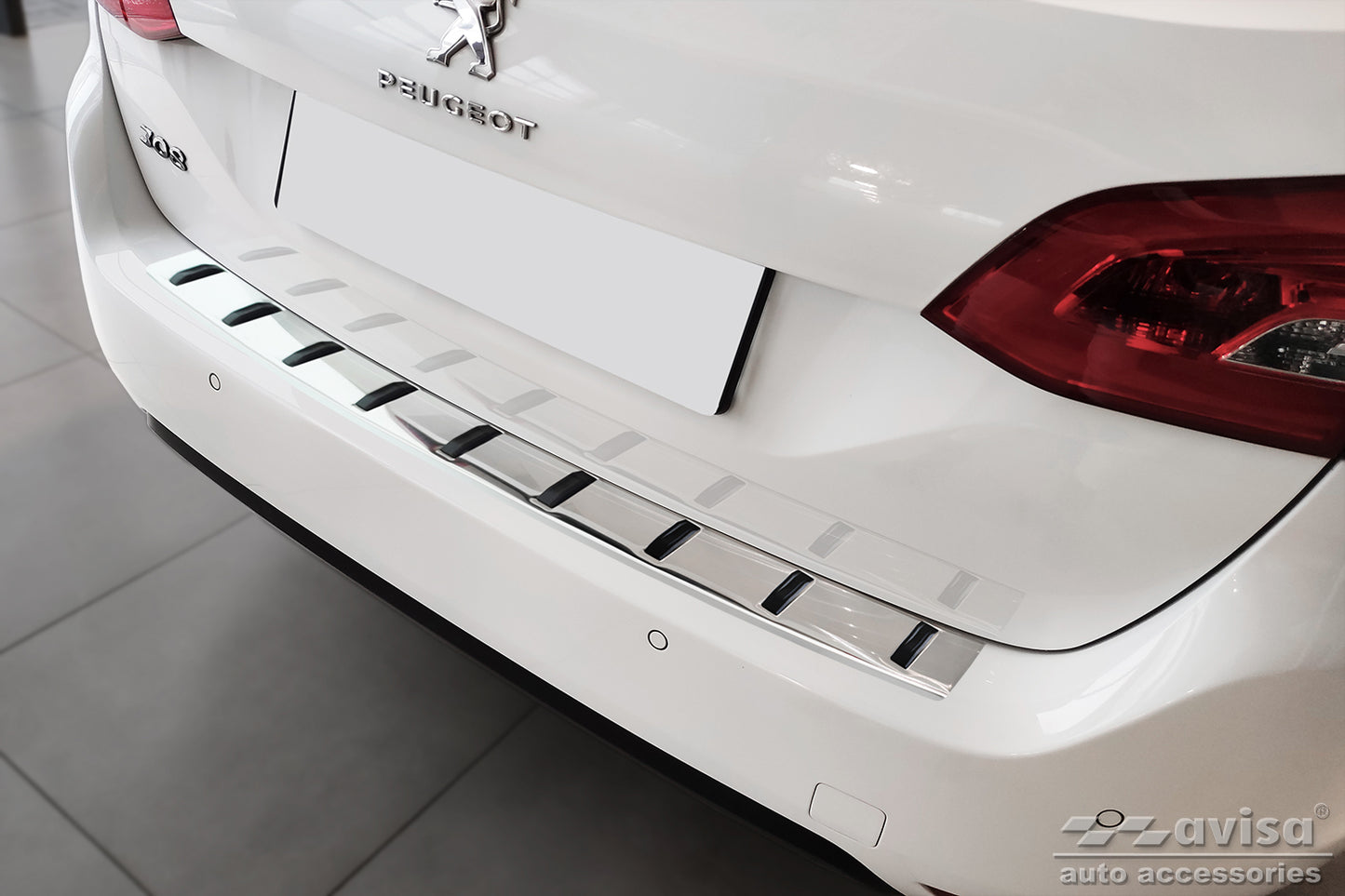 protector de parachoques trasero PEUGEOT 308 SW combi plata