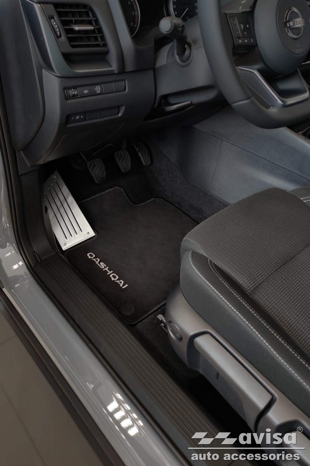 reposa piés NISSAN QASHQAI mild-hybrid plata satinado