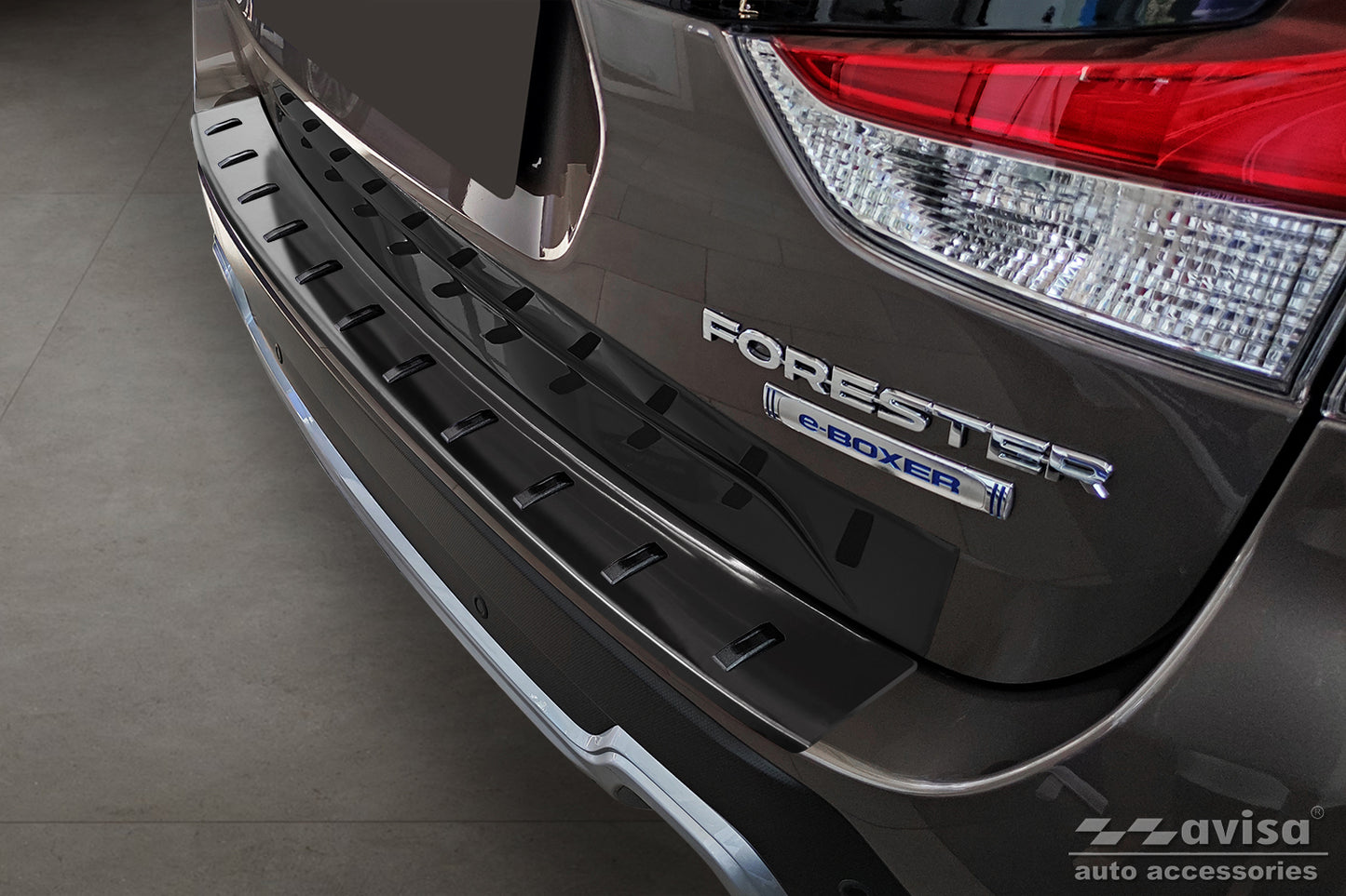 protector de parachoques trasero SUBARU FORESTER suv negro