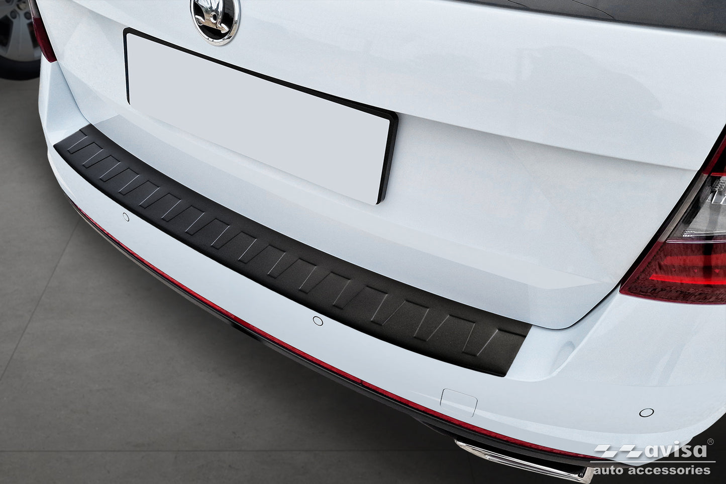 protector de parachoques trasero SKODA OCTAVIA combi RS 2013-19