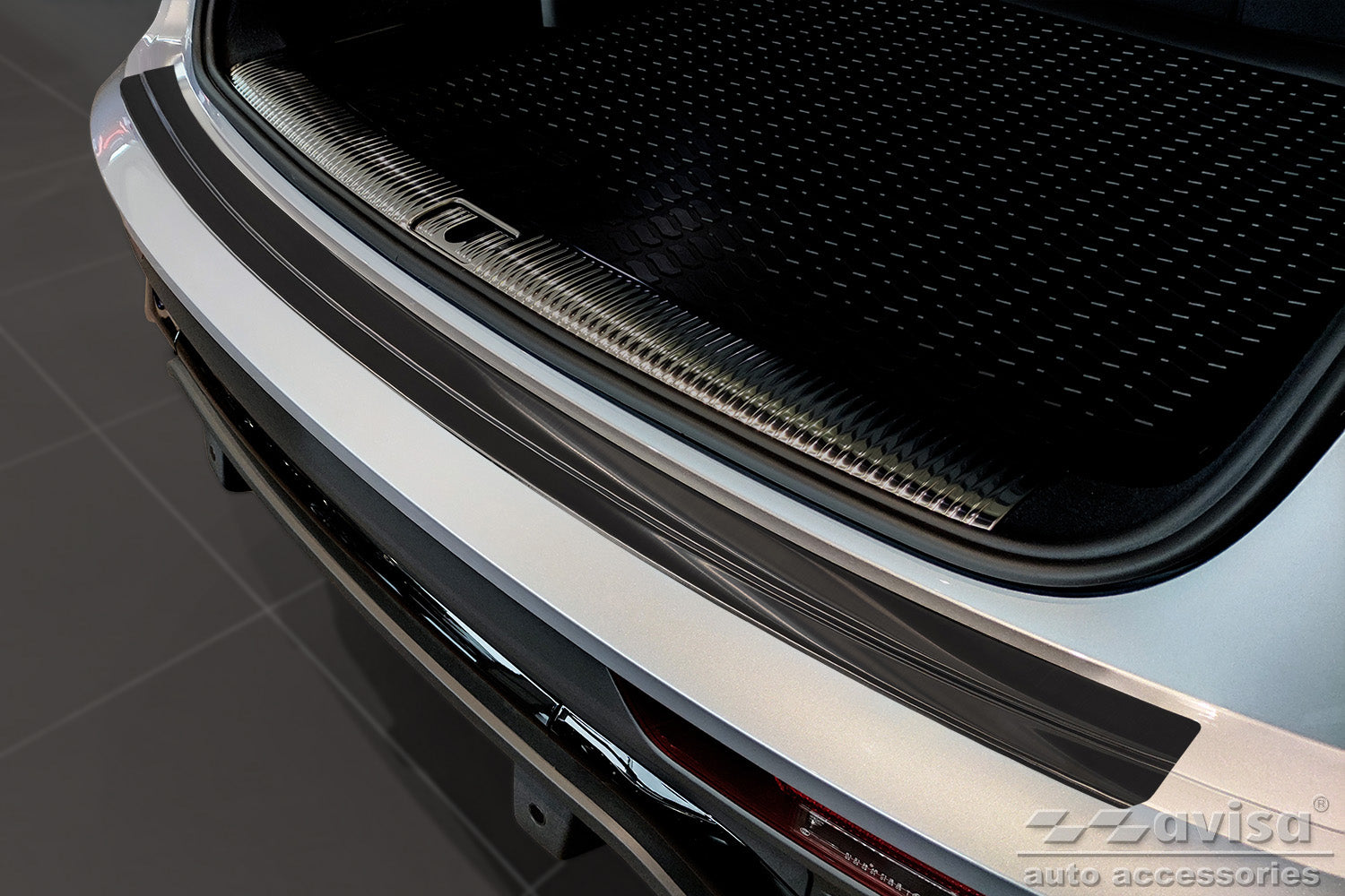 protector de parachoques trasero AUDI Q5 Sportback negro