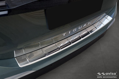 protector de parachoques trasero VW TIGUAN plata satinado 2024+