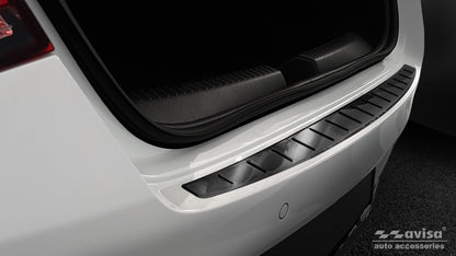 protector de parachoques trasero MERCEDES CLA negro 2019+