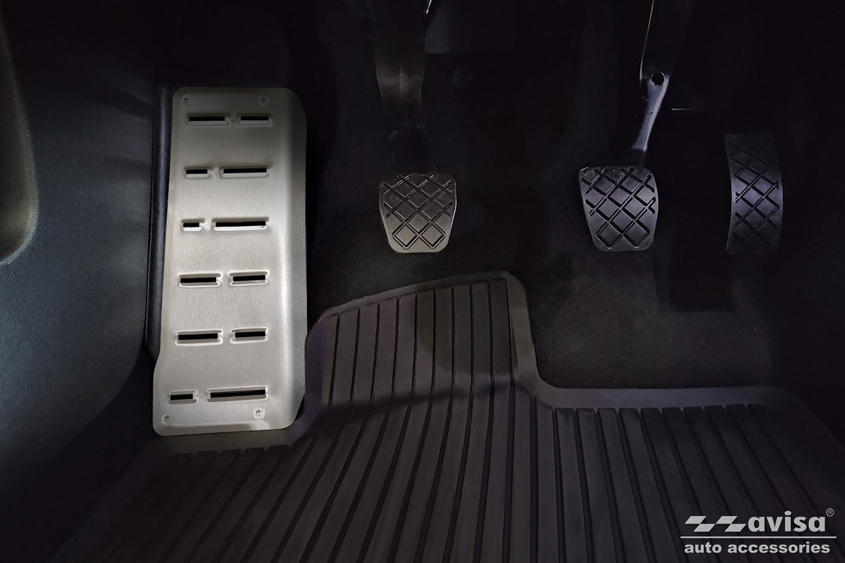 reposa piés SKODA OCTAVIA liftback/combi plata satinado