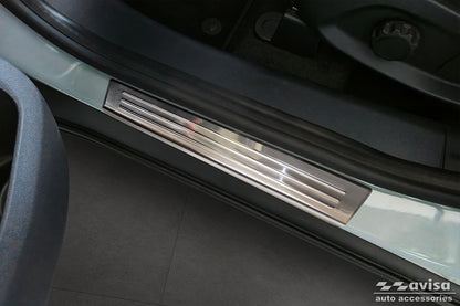 Protector umbral de puertas en relieve FORD TURNEO COURER plata satinado