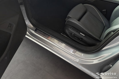 Protector umbral de puertas en relieve VW PASSAT B9 VARIANT plata satinado