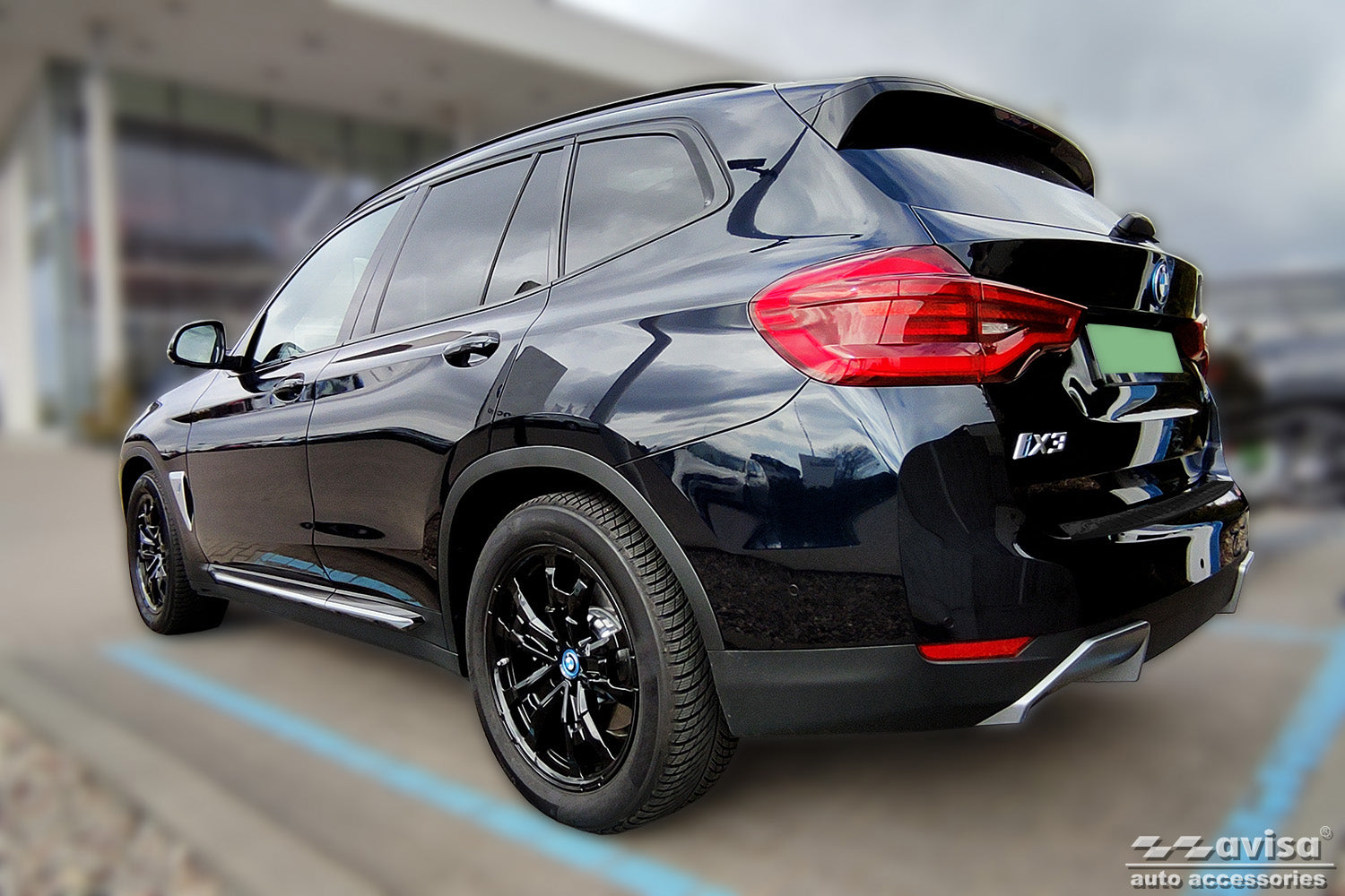 protector de parachoques trasero BMW iX3 (G08) negro