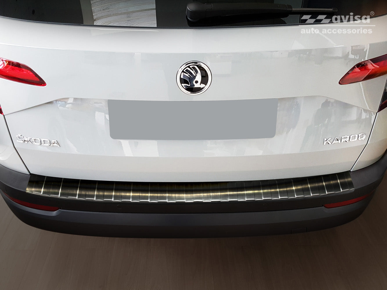protector de parachoques trasero SKODA KAROQ CLEER negro