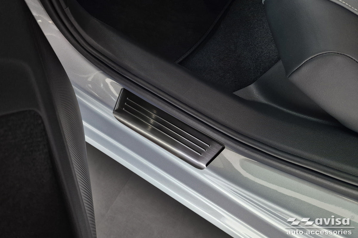Protector umbral de puertas en relieve VW PASSAT B9 VARIANT negro