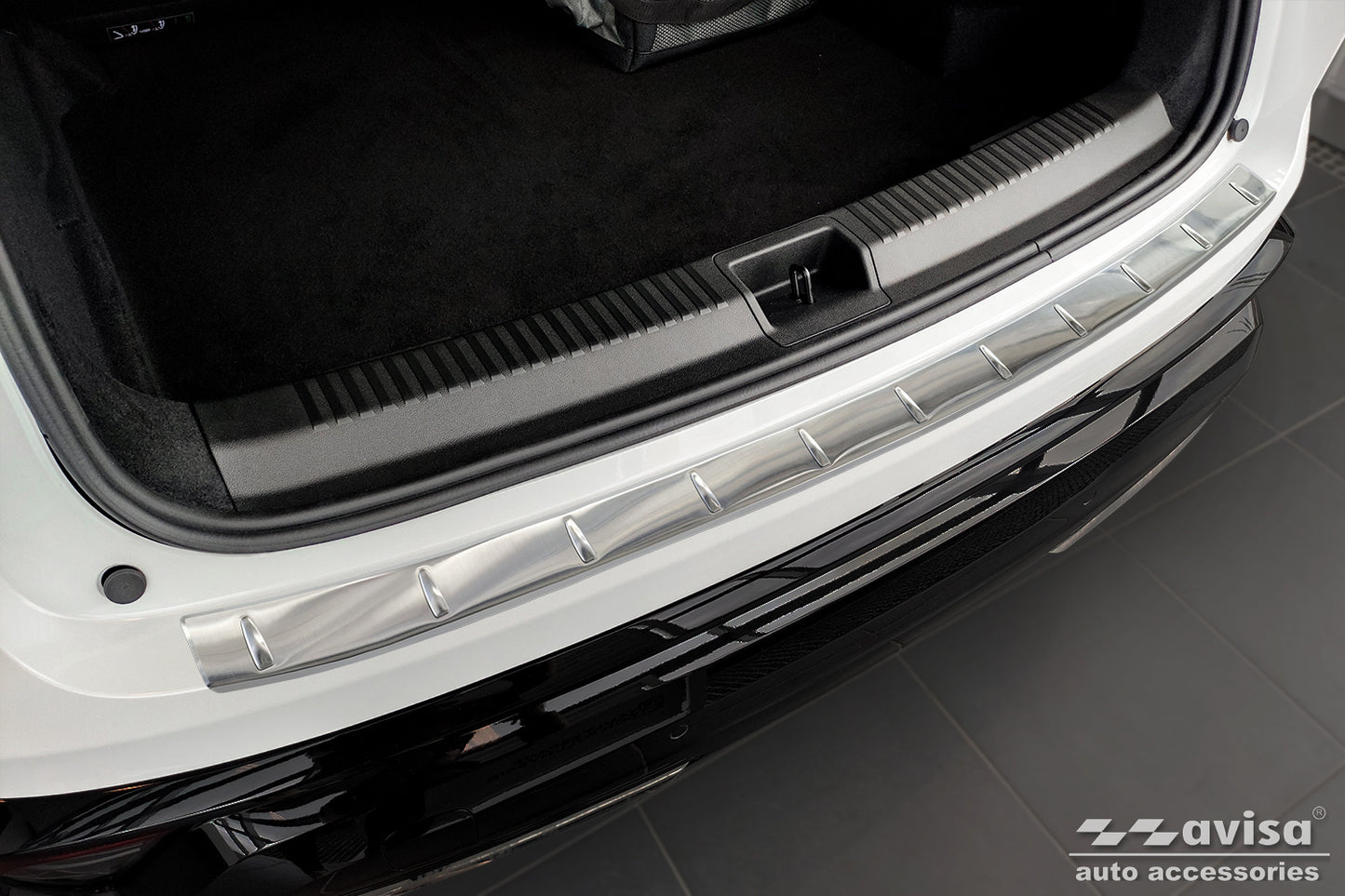 protector de parachoques trasero RENAULT ESPACE E-TECH plata satinado