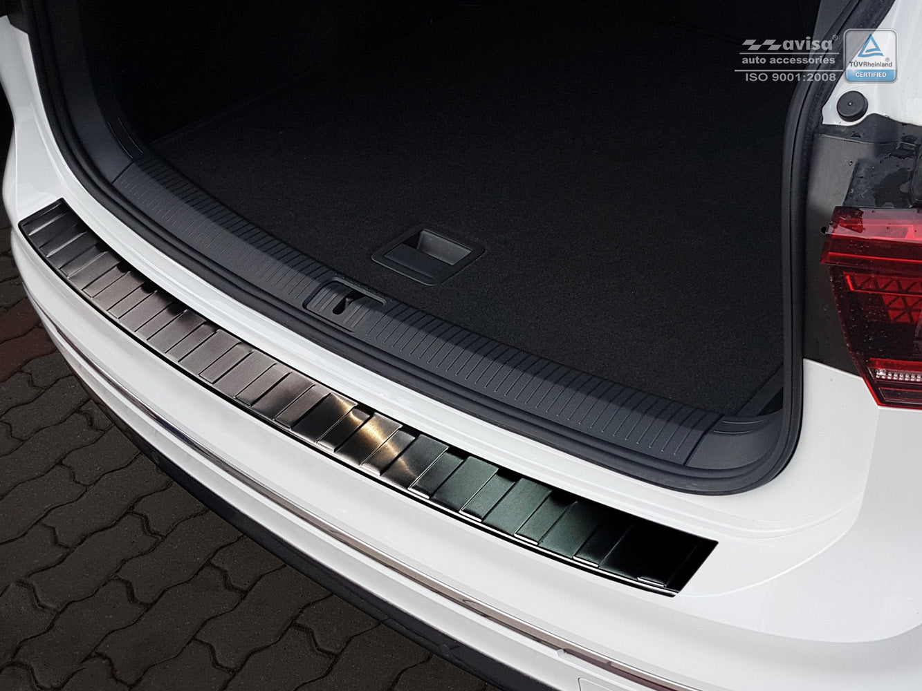 protector de parachoques trasero VW TIGUAN negro