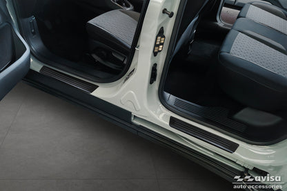 Protector umbral de puertas en relieve FORD TURNEO COURER