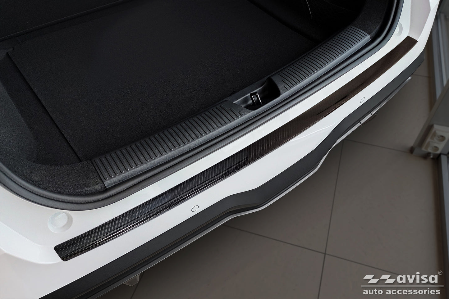 protector de parachoques trasero MG 4 hatchback negro