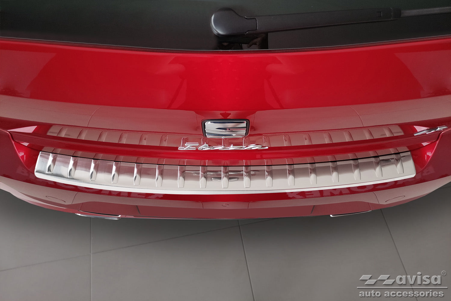 protector de parachoques trasero SEAT IBIZA plata