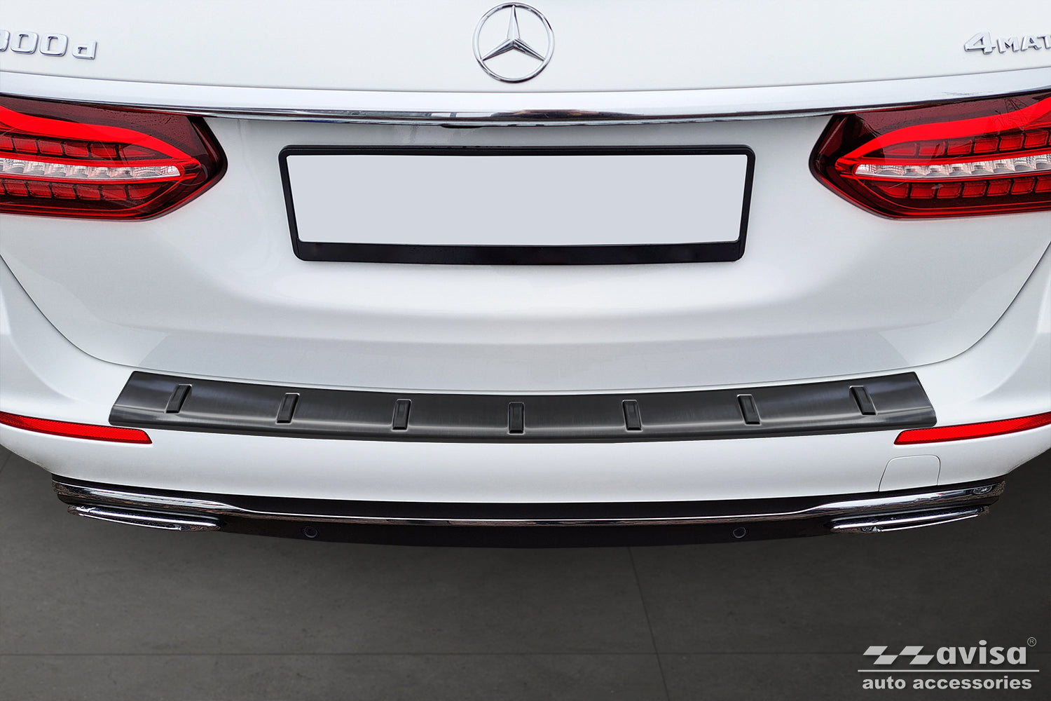 protector de parachoques trasero MERCEDES CLASE E W213 negro