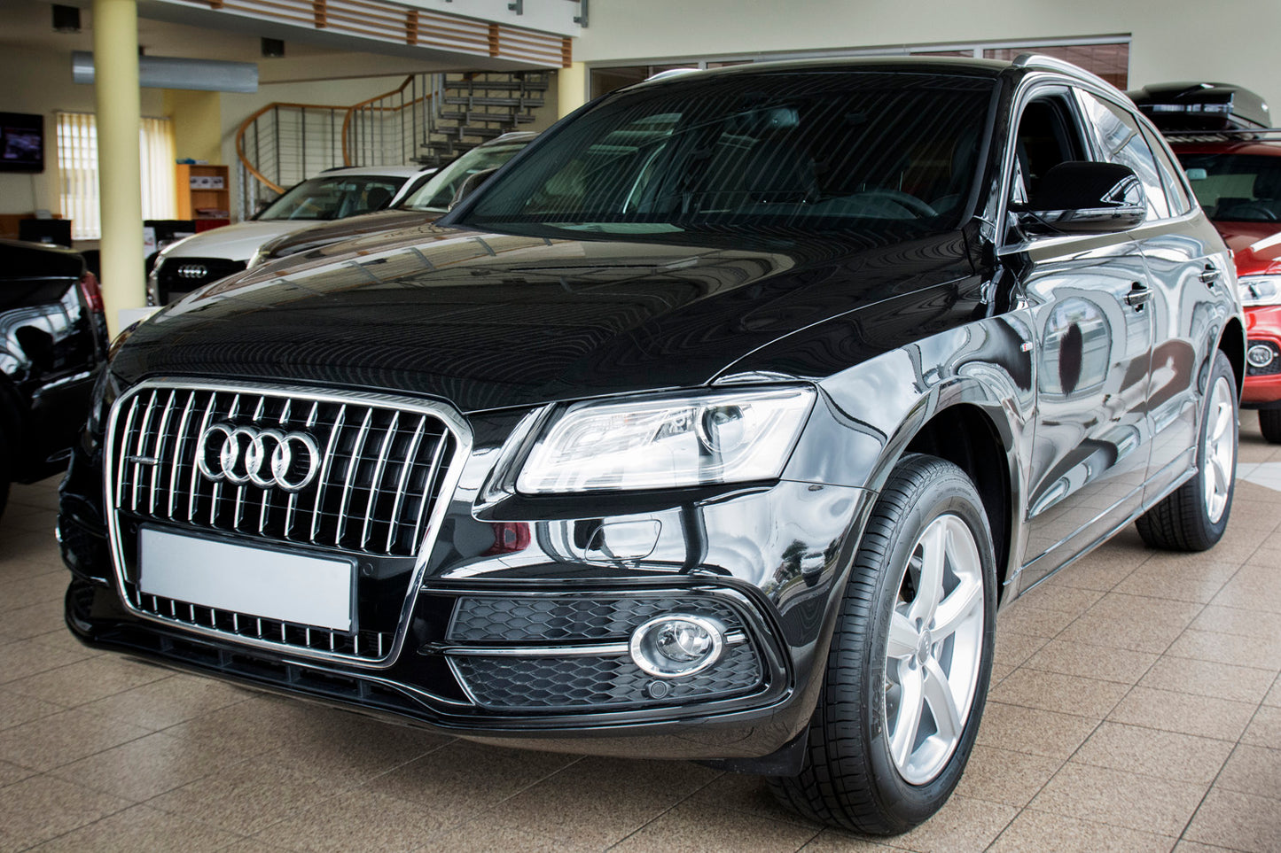 protector de parachoques trasero AUDI SQ5 negro espejo