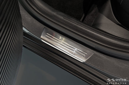 Protector umbral de puertas en relieve MG ZS plata satinado