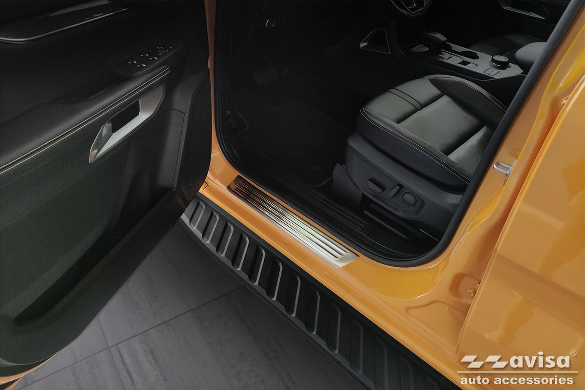 Protector umbral de puertas en relieve FORD RANGER plata