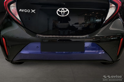 protector de parachoques trasero TOYOTA AYGO X negro
