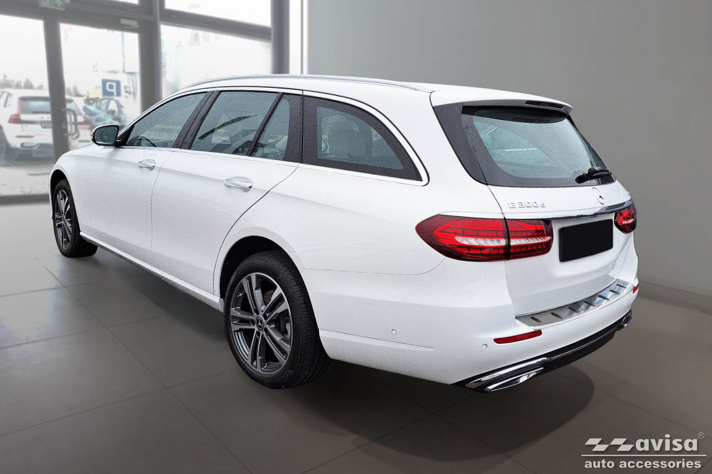 protector de parachoques trasero MERCEDES E53 S213 AMG plata