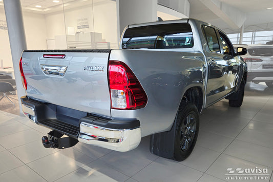 protector del borde del portón traseroTOYOTA HILUX negro