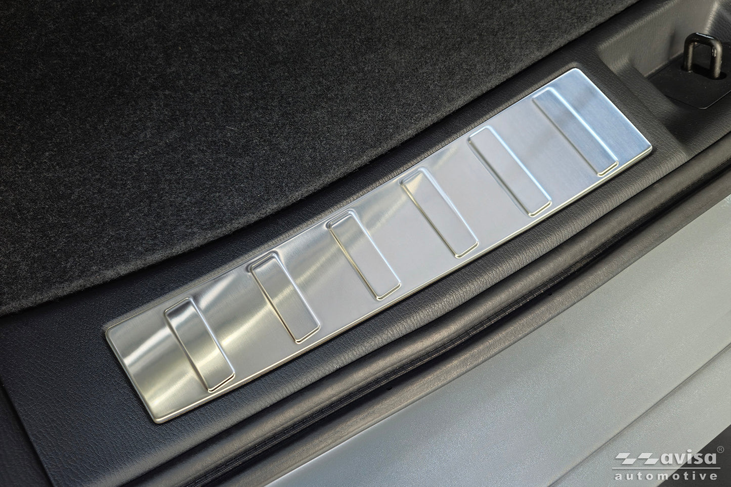 protector de parachoques trasero MITSUBISHI OUTLANDER plata satinado