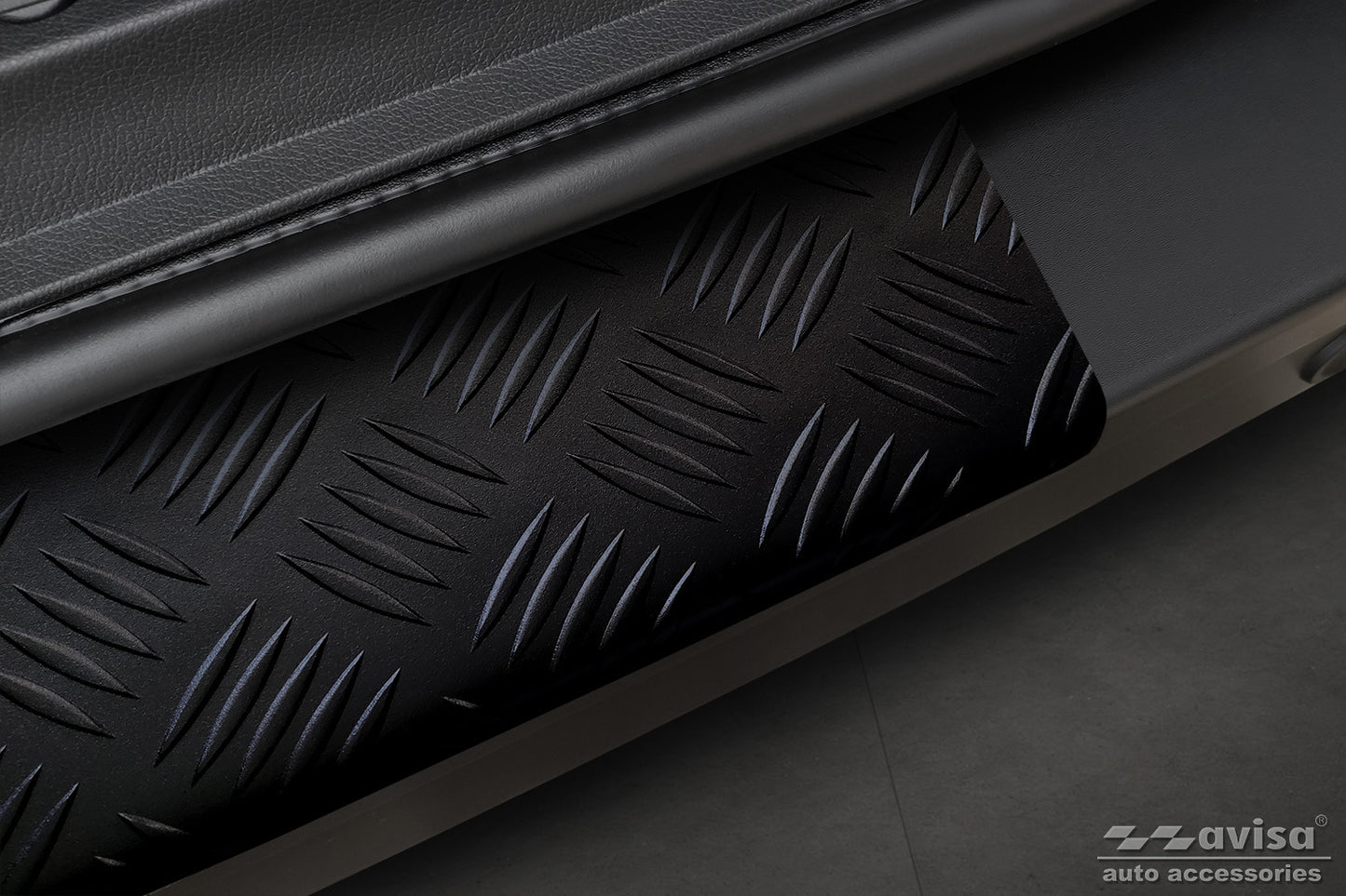 protector de parachoques trasero NISSAN NV400